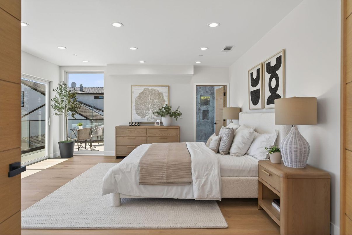 Bedroom, Interior, Recessed Lighting, Wood Texture Flooring