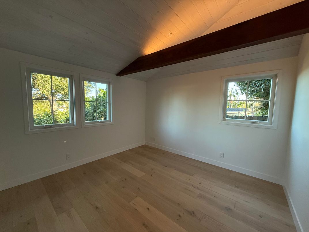 Empty room, Interior, Wooden Beams, Wooden Ceilings, Wood Texture Flooring