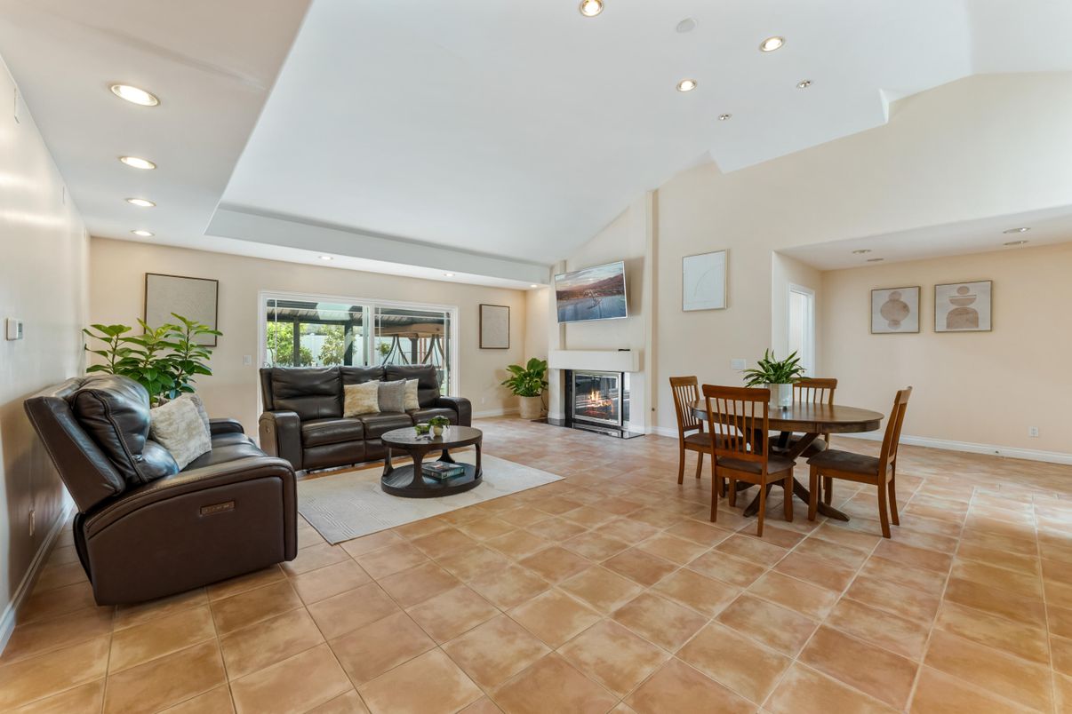 Dining room, Fireplace, Interior, Living room, Recessed Lighting