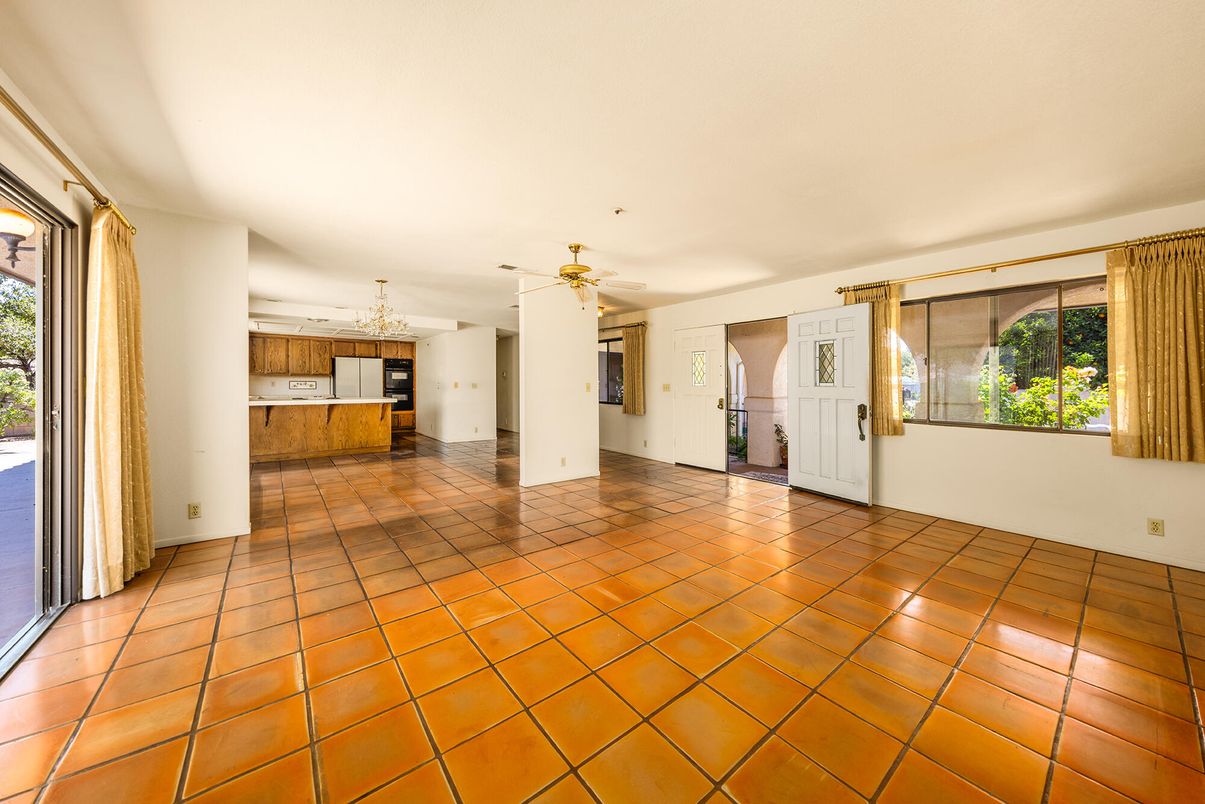 Empty room, Interior, Kitchen