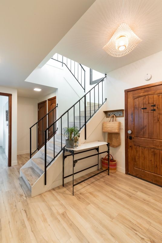 Chandelier, Interior, Recessed Lighting, Wood Texture Flooring