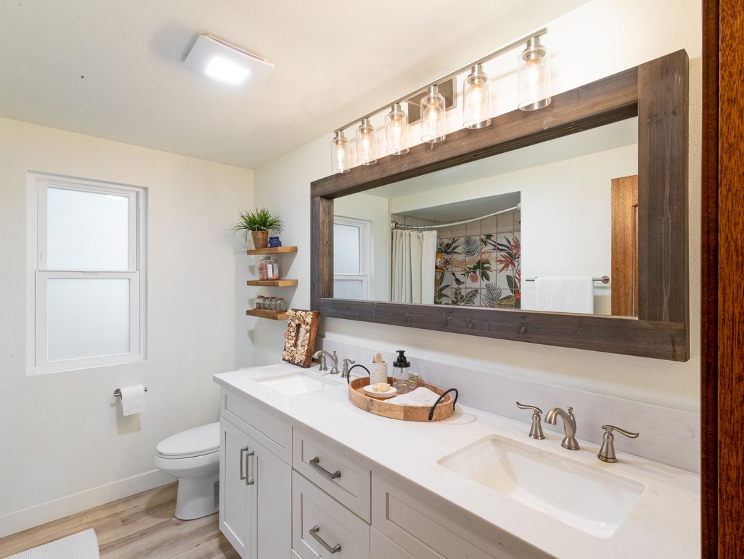 Bathroom, Dual Sink Vanities, Interior, Wood Texture Flooring