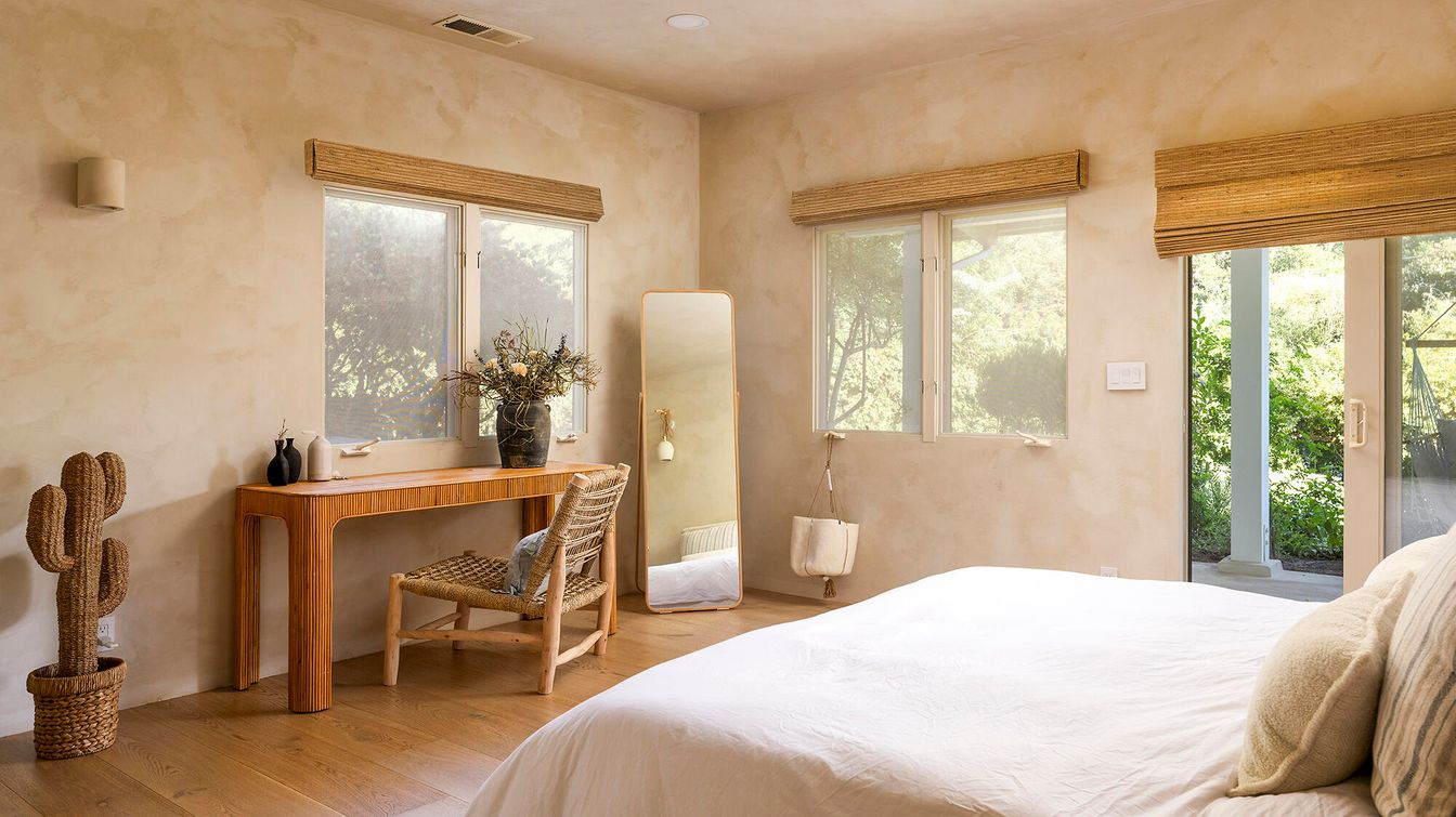 Bedroom, Home Office, Interior, Recessed Lighting, Wood Texture Flooring