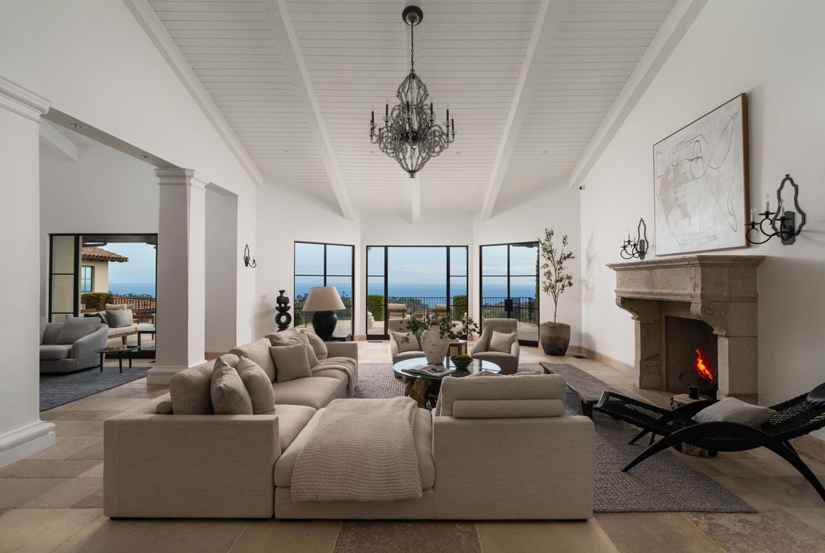 Fireplace, Interior, Living room, Pendant Lights, Water