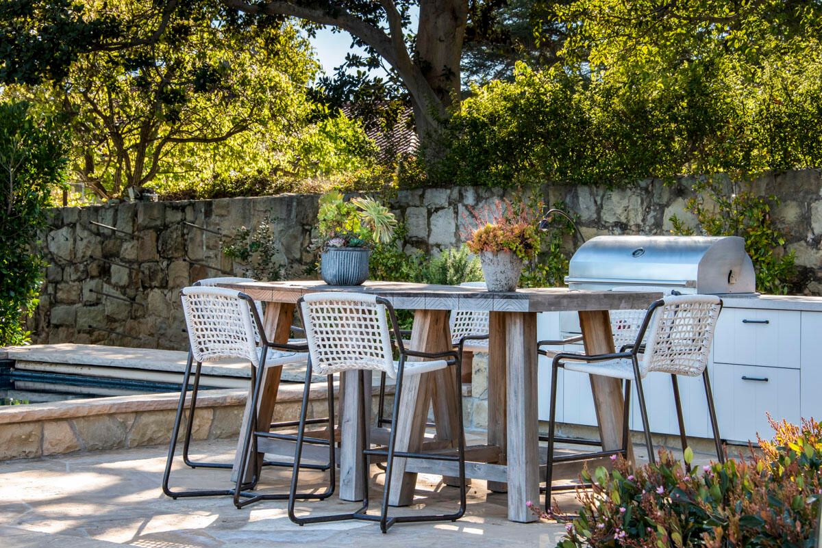 Exterior, Outdoor Kitchen