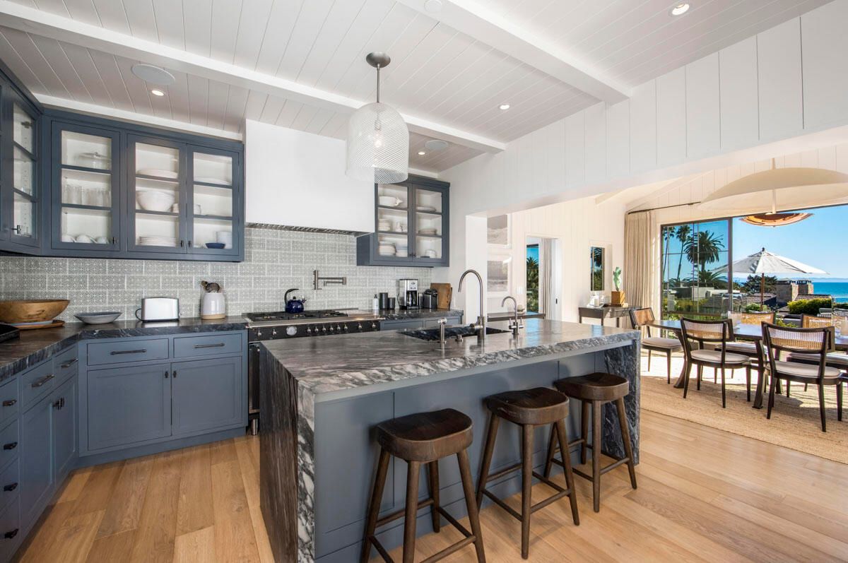 Dining room, Interior, Kitchen, Pendant Lights, Recessed Lighting, Stainless Steel Appliances, Water, Wood Texture Flooring