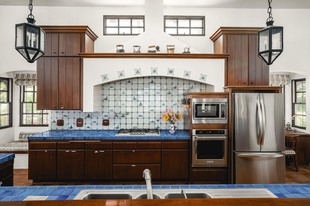 Interior, Kitchen, Pendant Lights, Stainless Steel Appliances, Tile Countertops