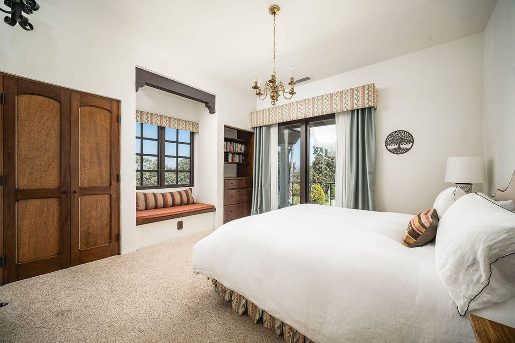 Bedroom, Chandelier, Interior