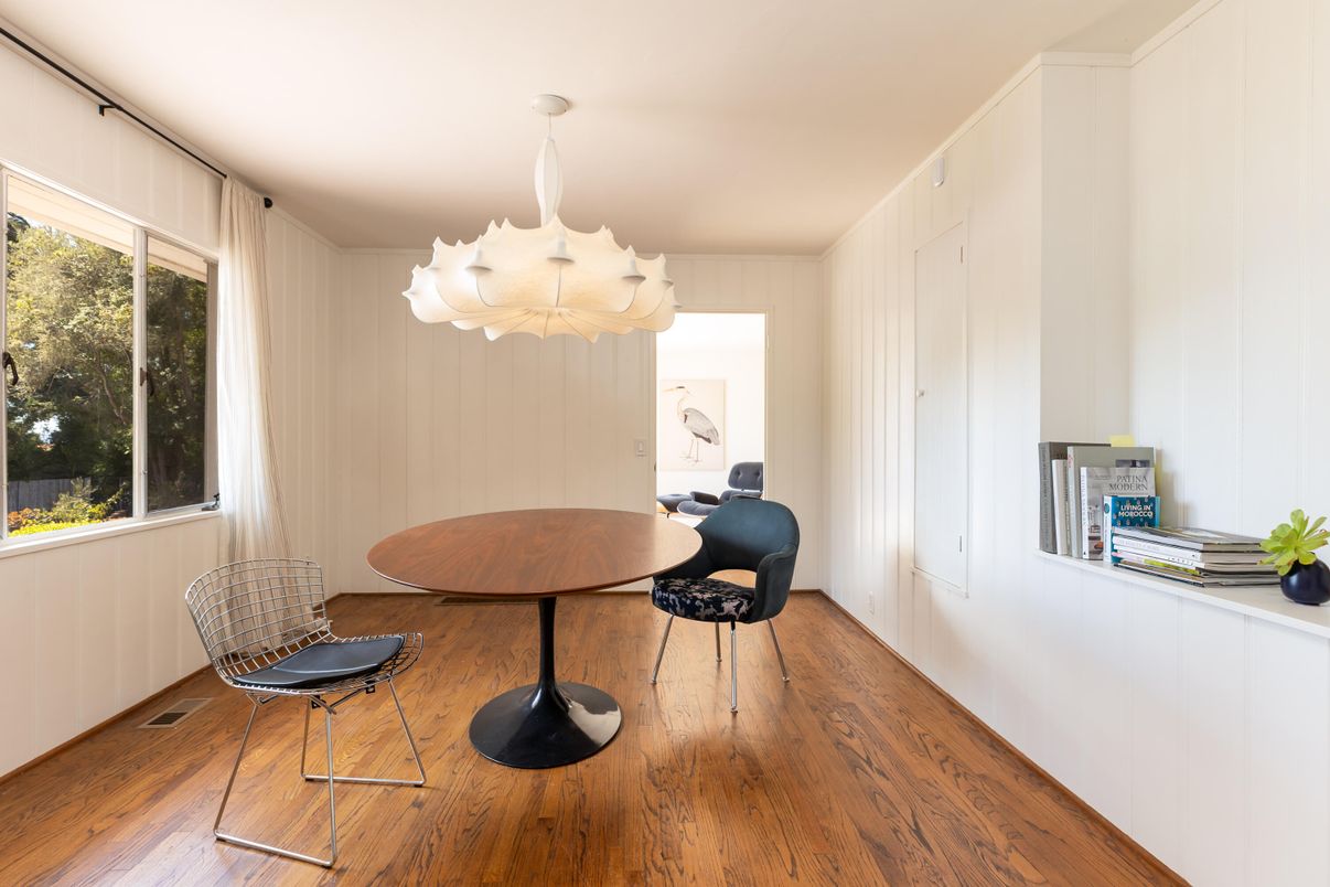 Chandelier, Interior, Wood Texture Flooring