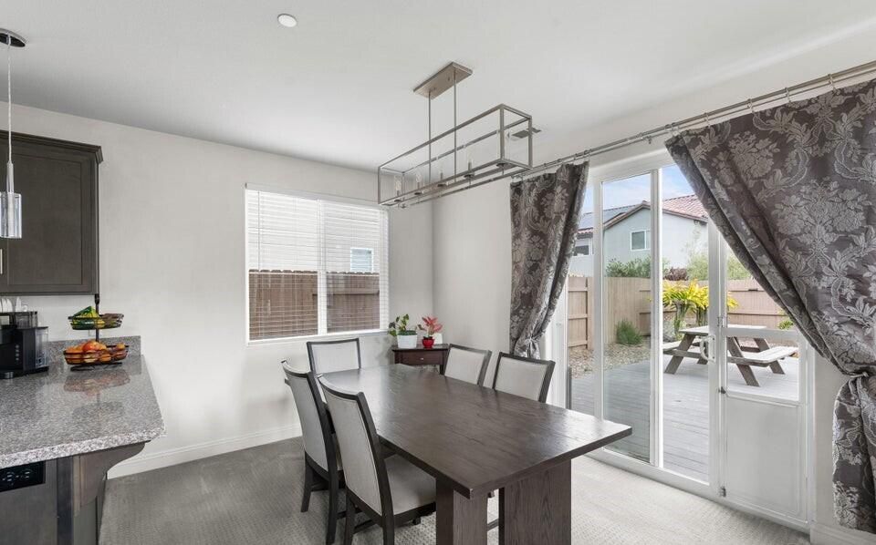 Dining room, Interior, Pendant Lights