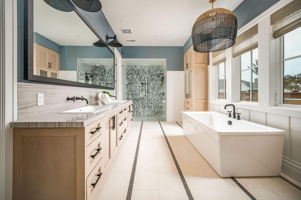 Bathroom, Dual Sink Vanities, Free Standing Baths, Glass Shower, Interior, Recessed Lighting