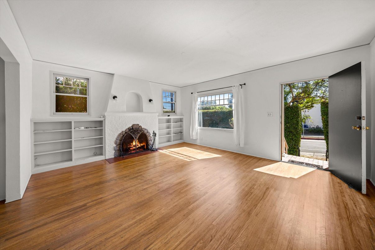 Empty room, Fireplace, Interior, Wood Texture Flooring