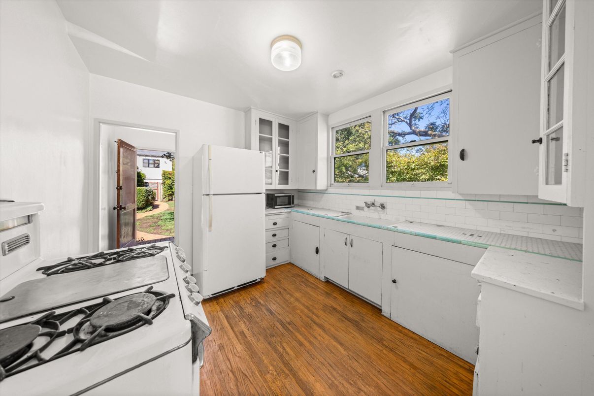 Interior, Kitchen, Wood Texture Flooring