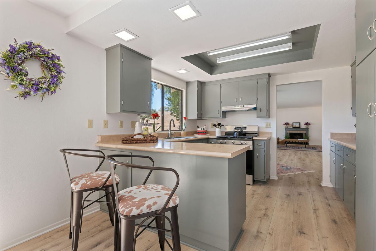 Interior, Kitchen, Recessed Lighting, Wood Texture Flooring