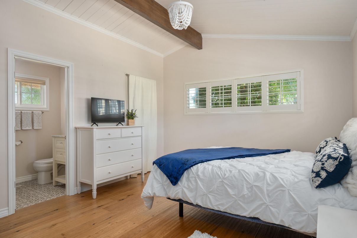 Bedroom, Interior, Wooden Beams, Wood Texture Flooring