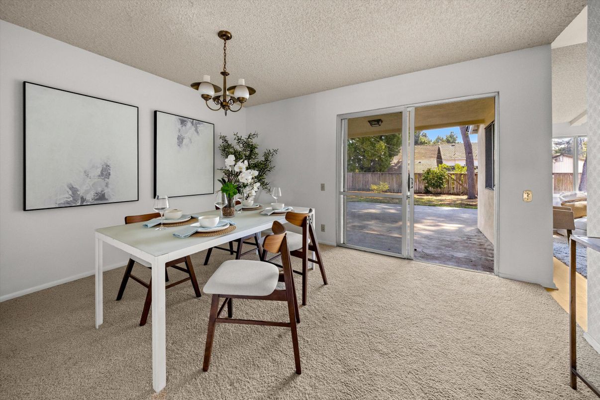 Chandelier, Dining room, Interior