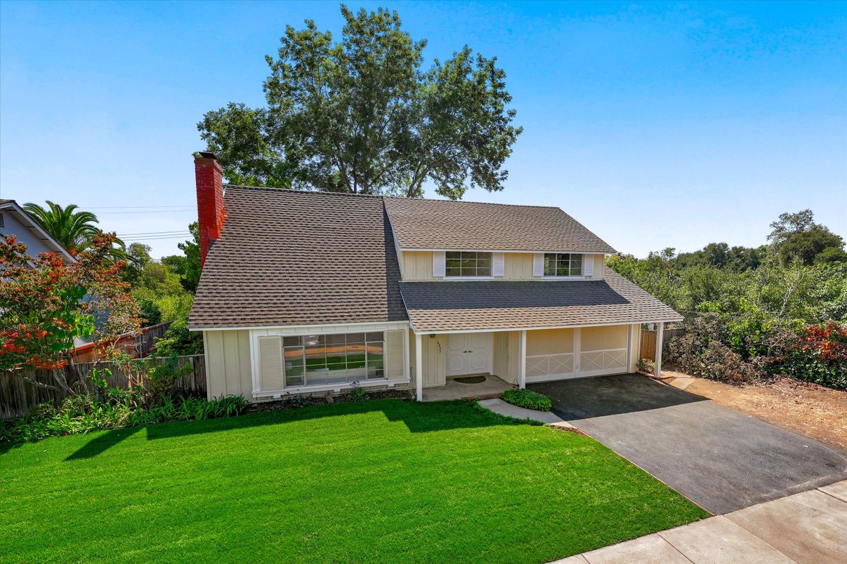 Attached, Backyard, Exterior, Facade, Cape Cod