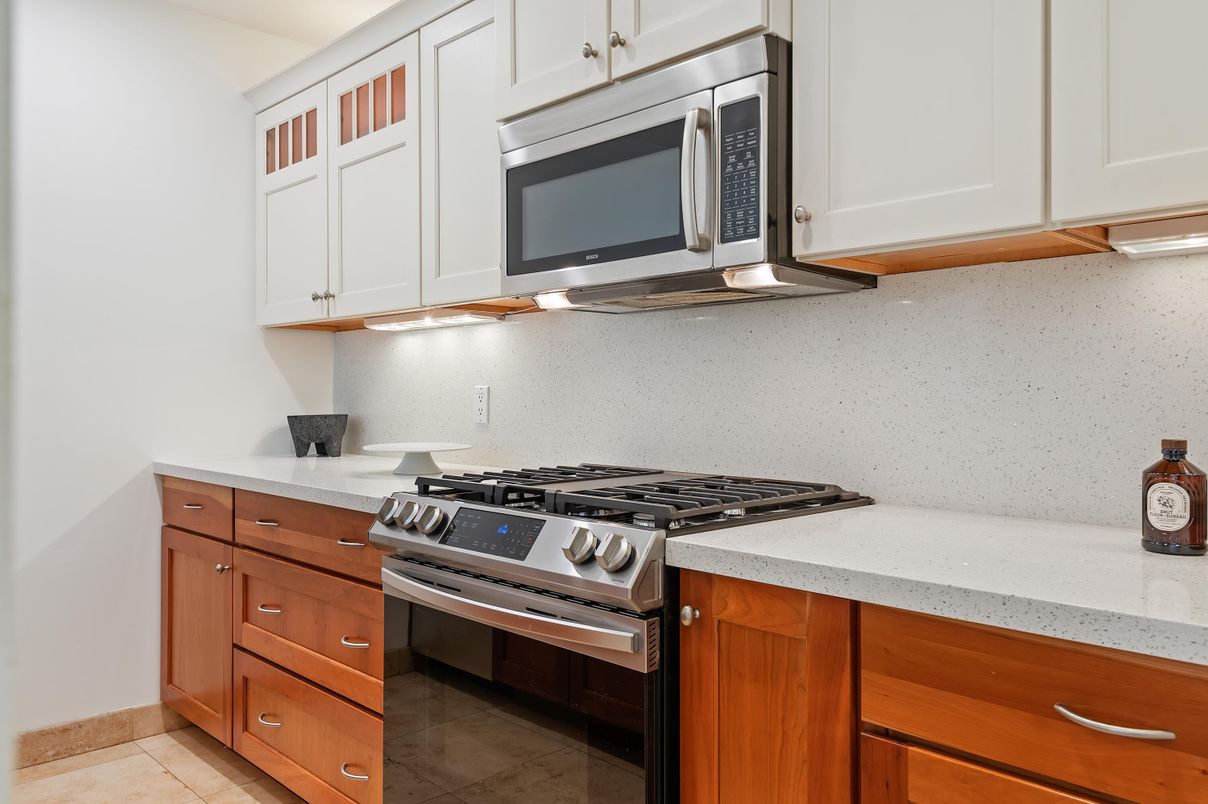 Interior, Kitchen, Stainless Steel Appliances