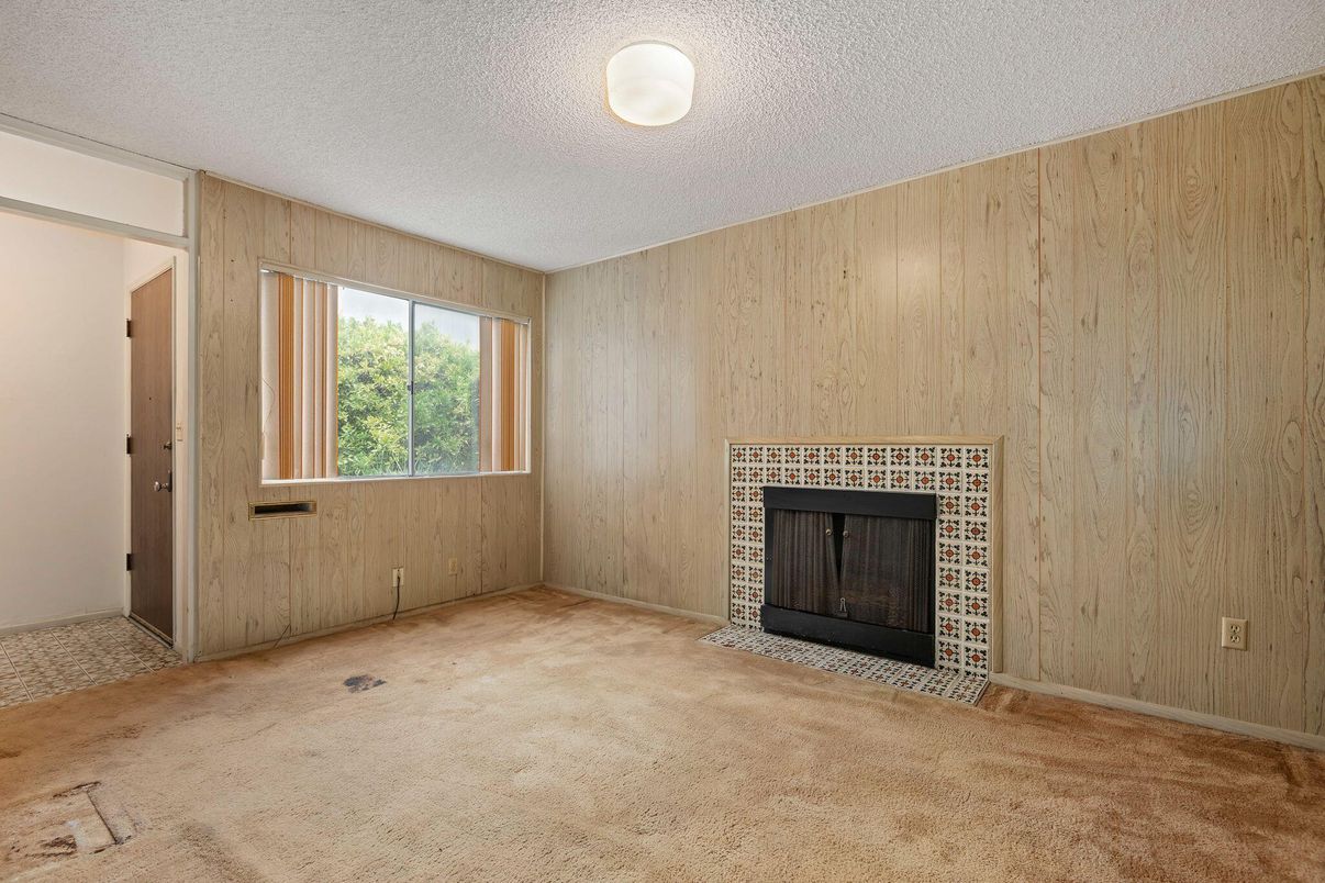 Empty room, Fireplace, Interior, Wooden Walls