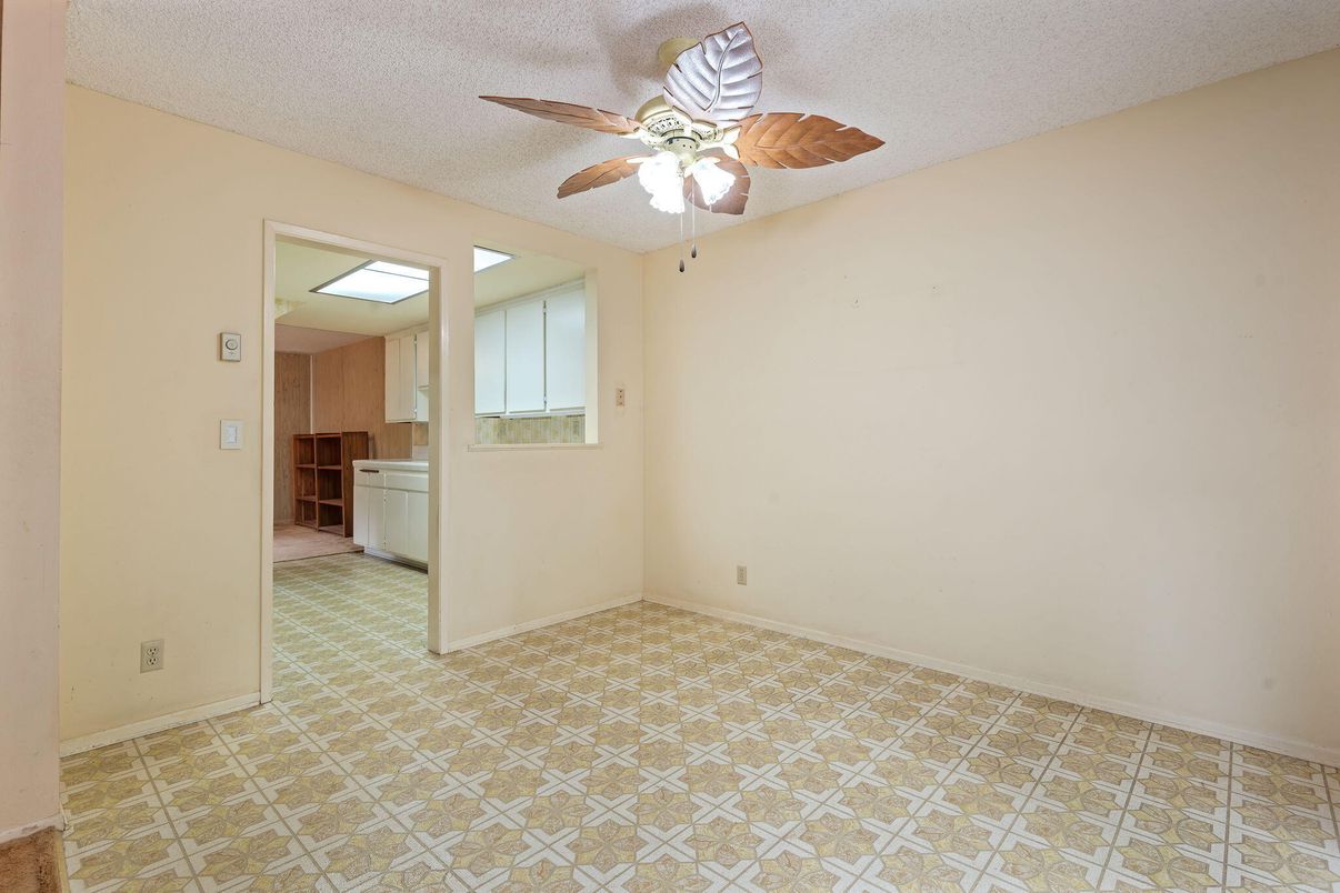 Empty room, Interior, Kitchen