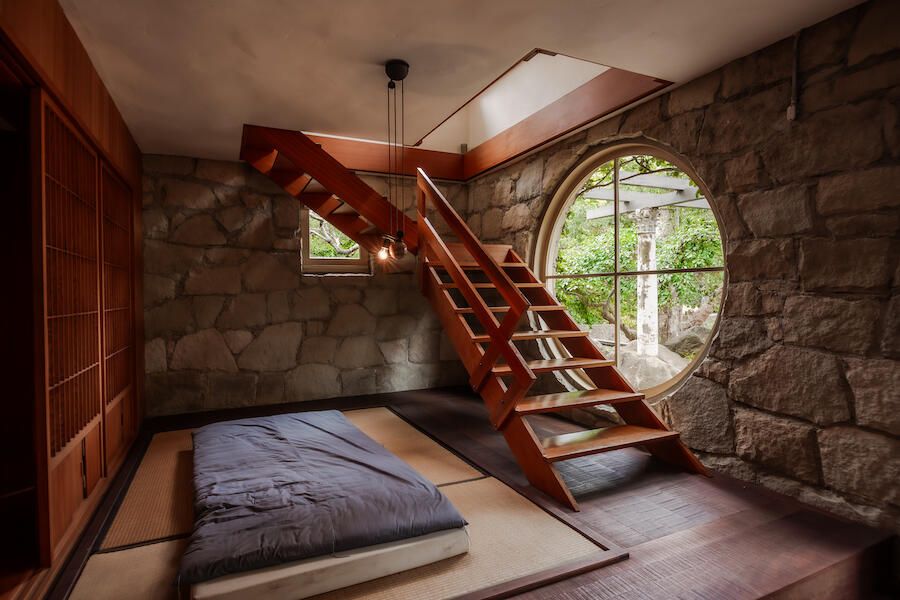 Interior, Pendant Lights, Stone Walls