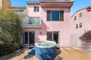 Exterior, Hot Tub