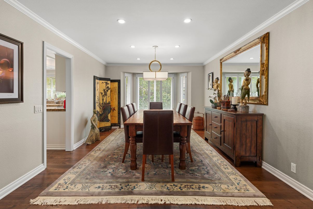 Dining room, Interior, Pendant Lights, Recessed Lighting, Wood Texture Flooring
