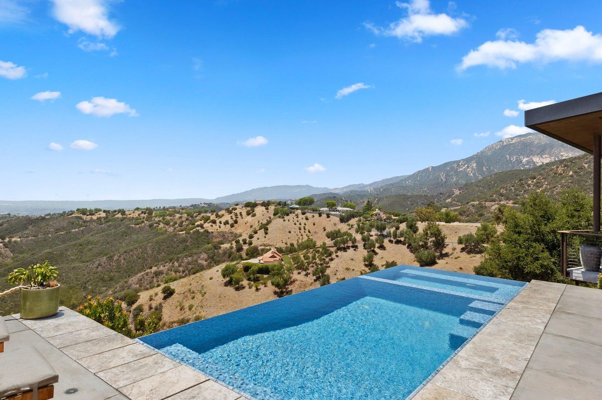 Exterior, Pool, Other