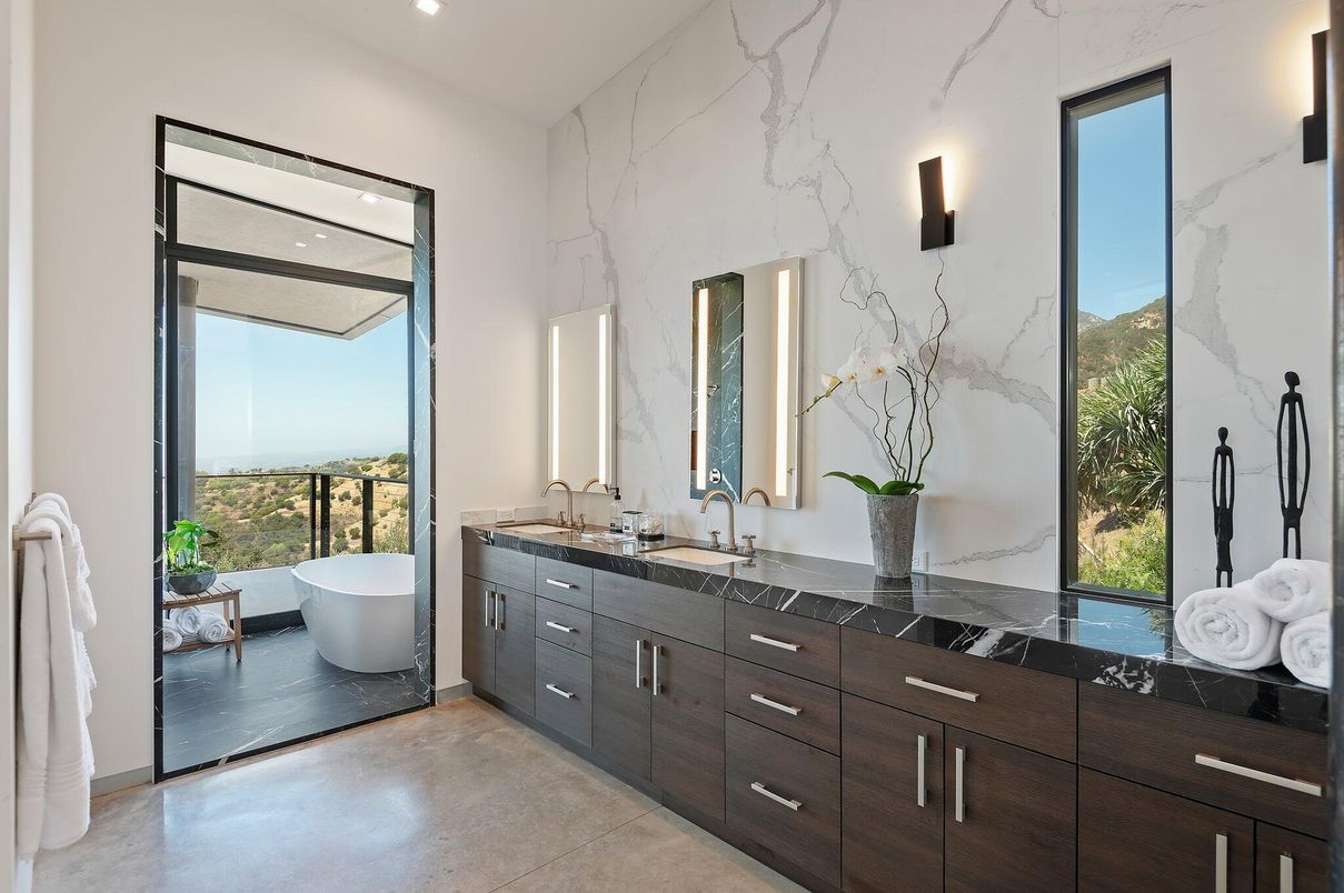 Bathroom, Dual Sink Vanities, Free Standing Baths, Interior, Marble Walls, Recessed Lighting, Water