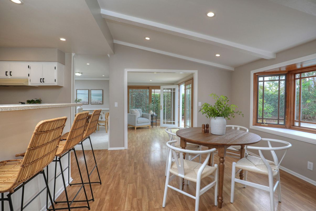 Dining room, Interior, Recessed Lighting, Wood Texture Flooring