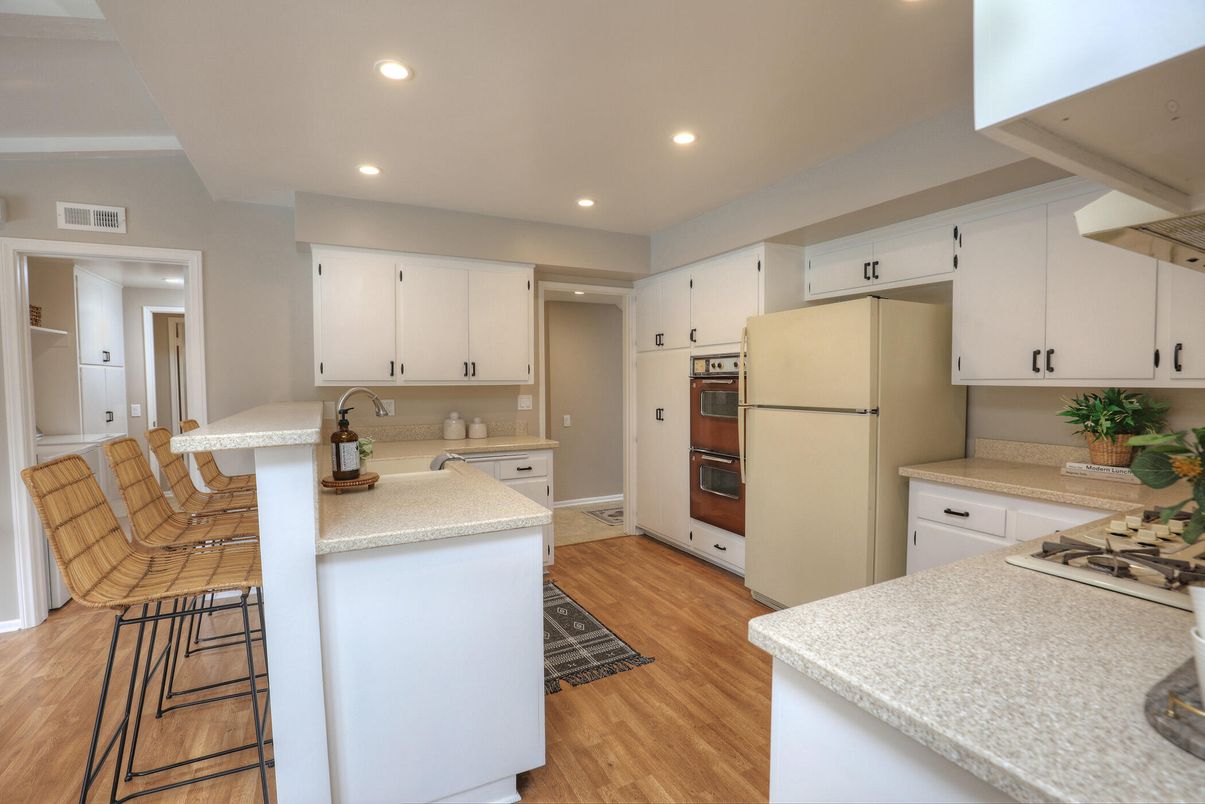 Interior, Kitchen, Recessed Lighting, Wood Texture Flooring