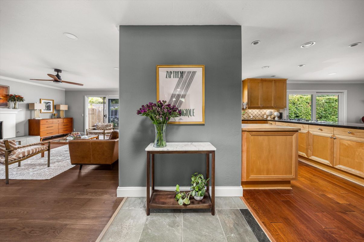Interior, Kitchen, Living room, Recessed Lighting, Wood Texture Flooring