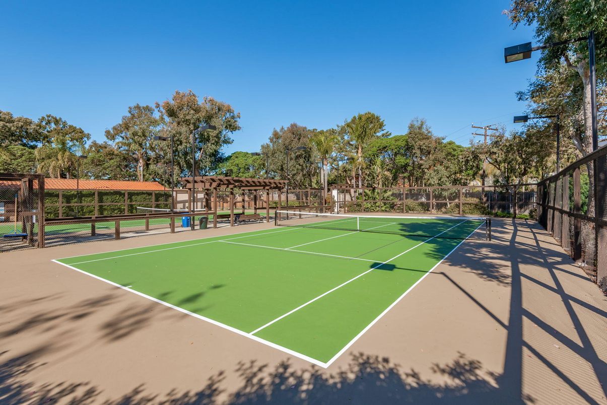 Exterior, Tennis Courts