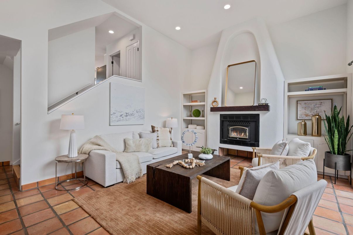 Fireplace, Interior, Living room, Recessed Lighting