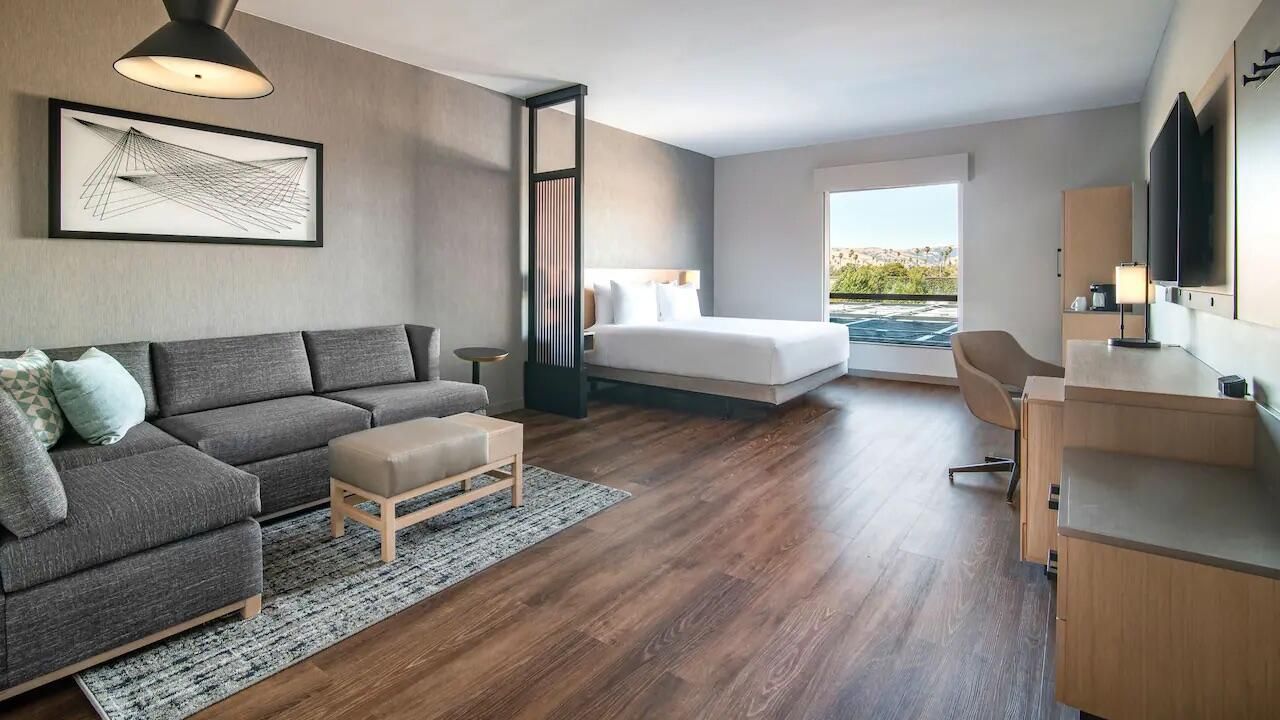 Bedroom, Home Office, Interior, Wood Texture Flooring