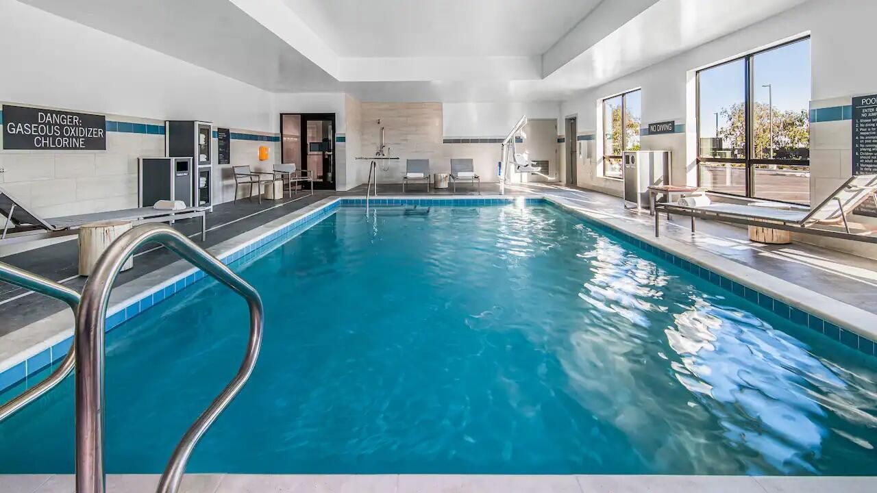 Interior, Pool