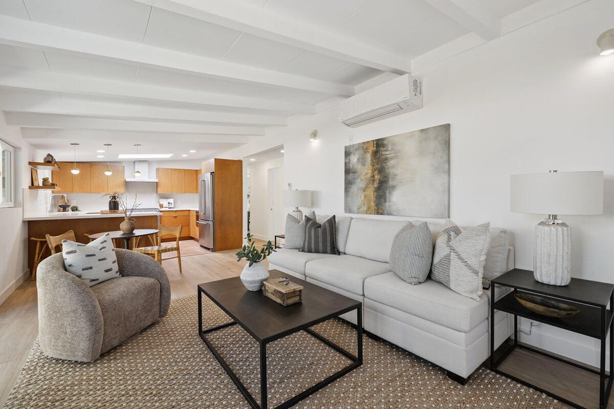 Dining room, Interior, Kitchen, Living room, Pendant Lights, Wood Texture Flooring