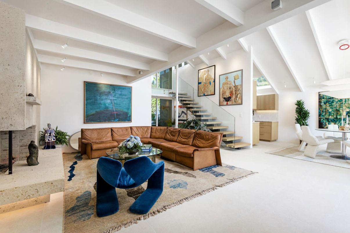 Fireplace, Interior, Living room, Recessed Lighting