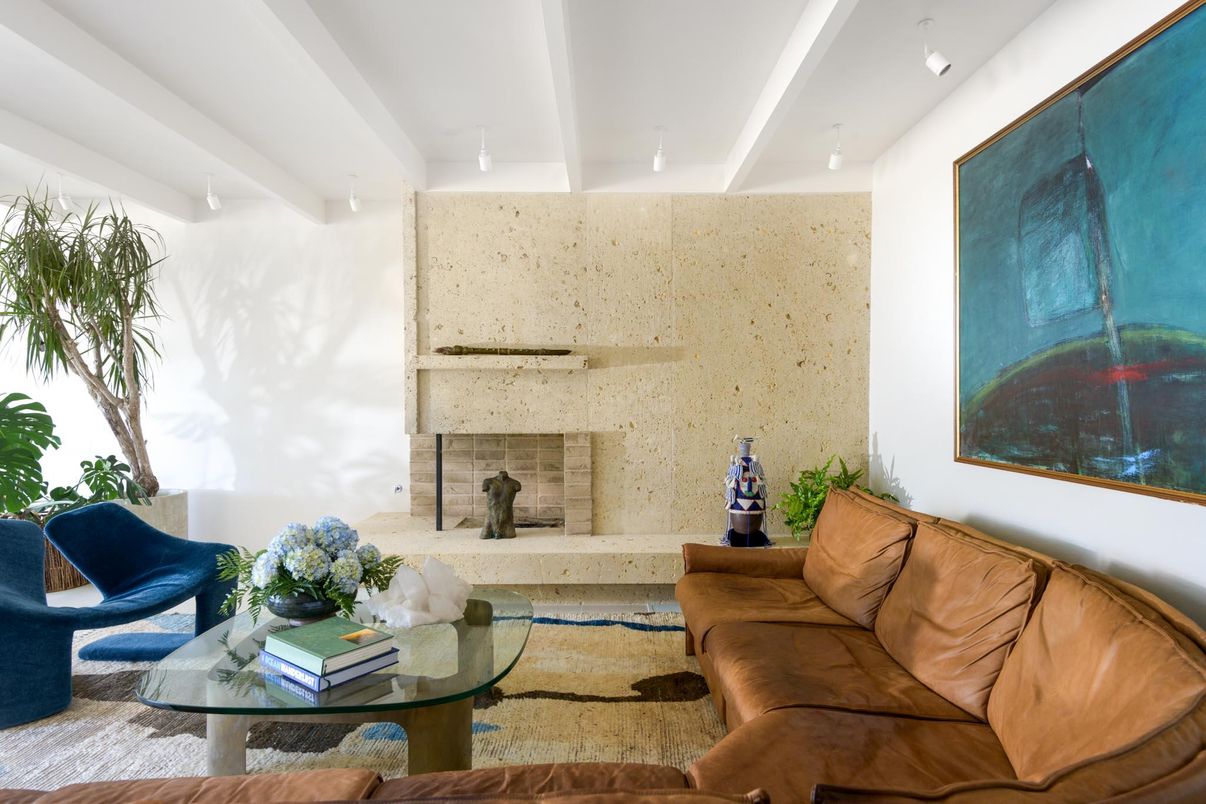 Fireplace, Interior, Living room, Recessed Lighting