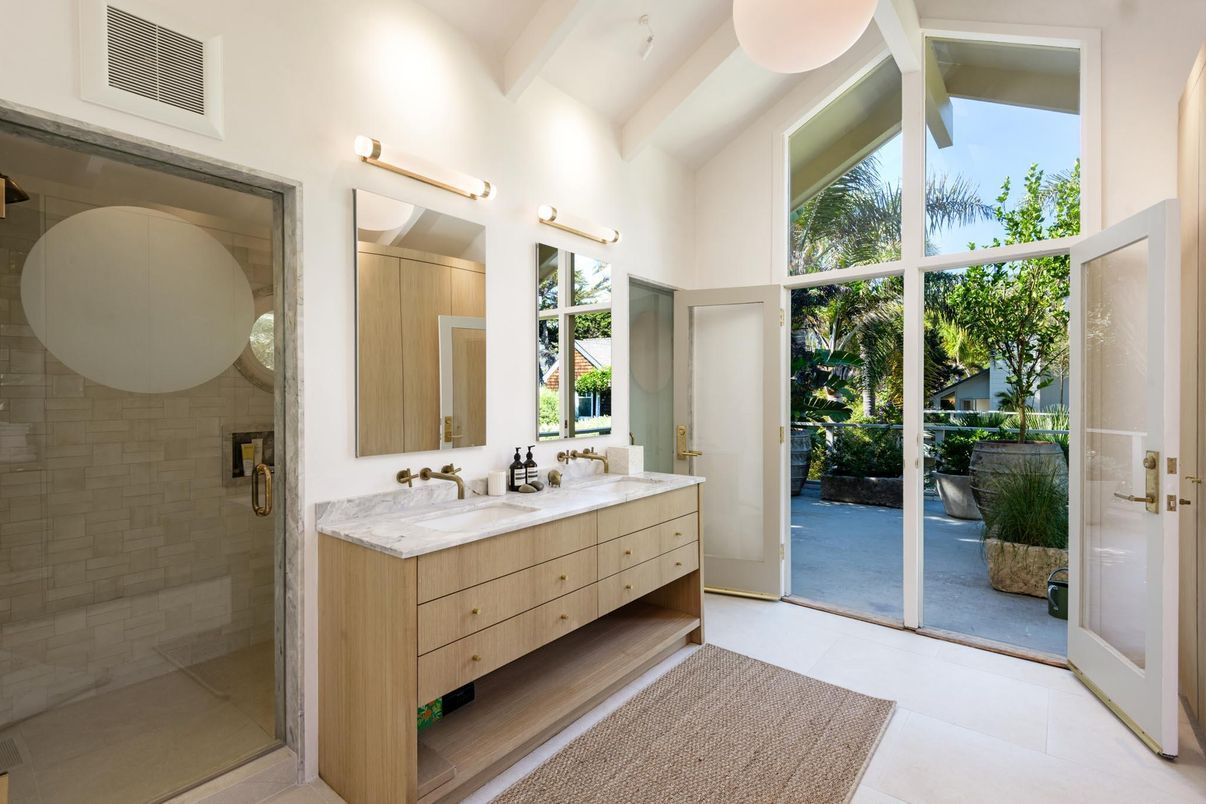 Bathroom, Dual Sink Vanities, Glass Shower, Interior