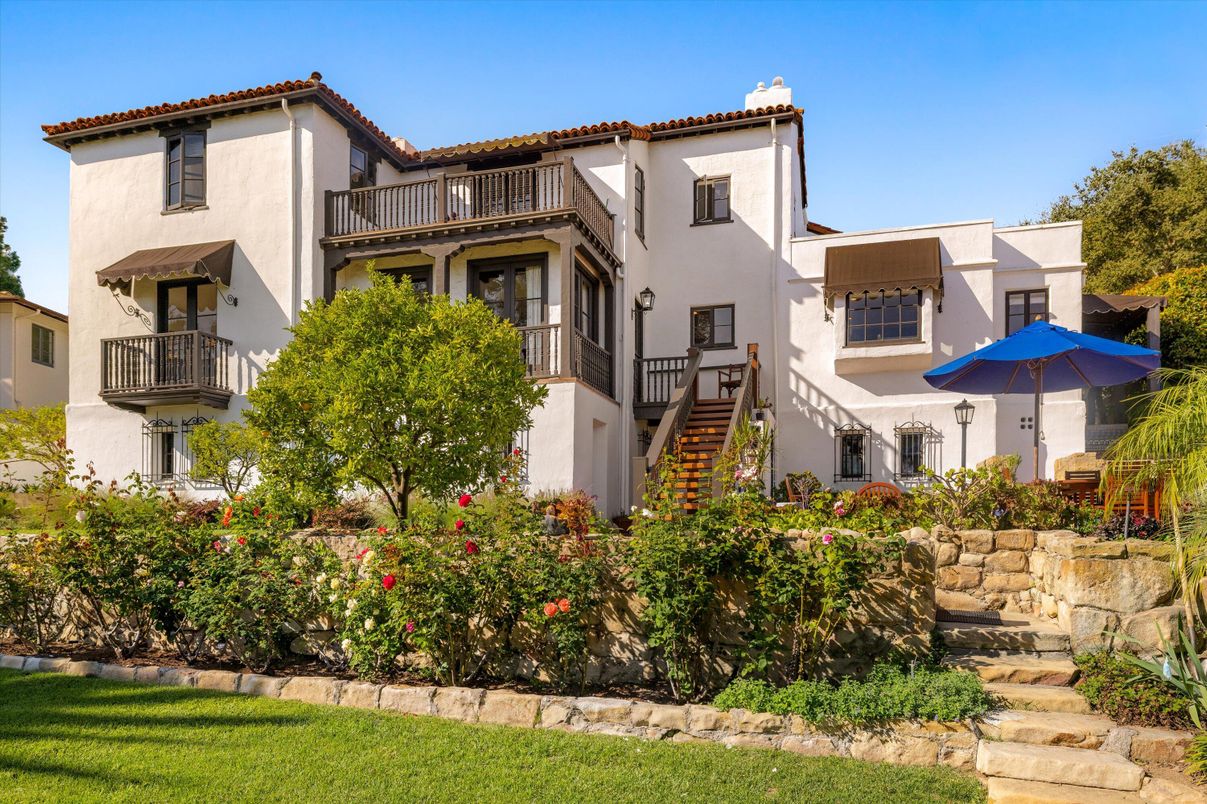 Backyard, Exterior, Facade, Spanish Mediterranean