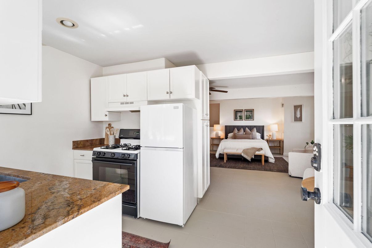 Bedroom, Interior, Kitchen, Recessed Lighting