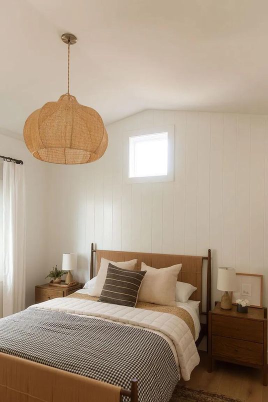 Bedroom, Interior, Pendant Lights, Wood Texture Flooring