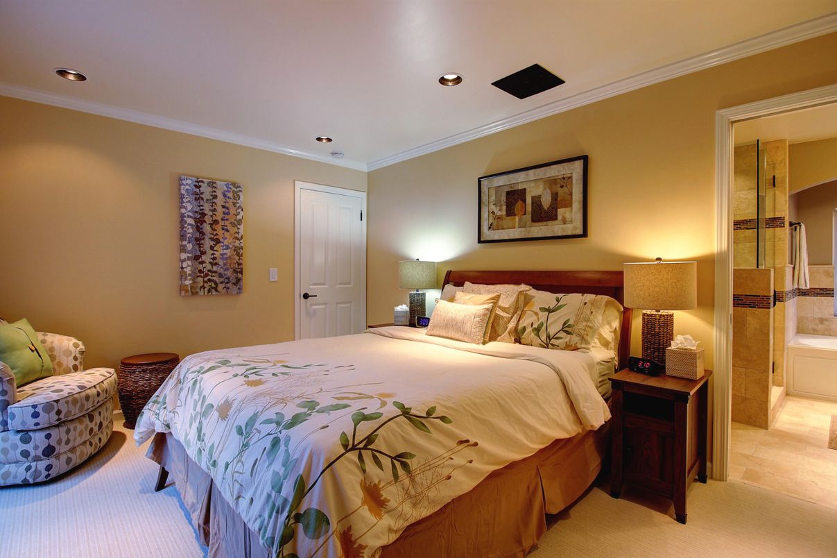 Bedroom, Interior, Recessed Lighting