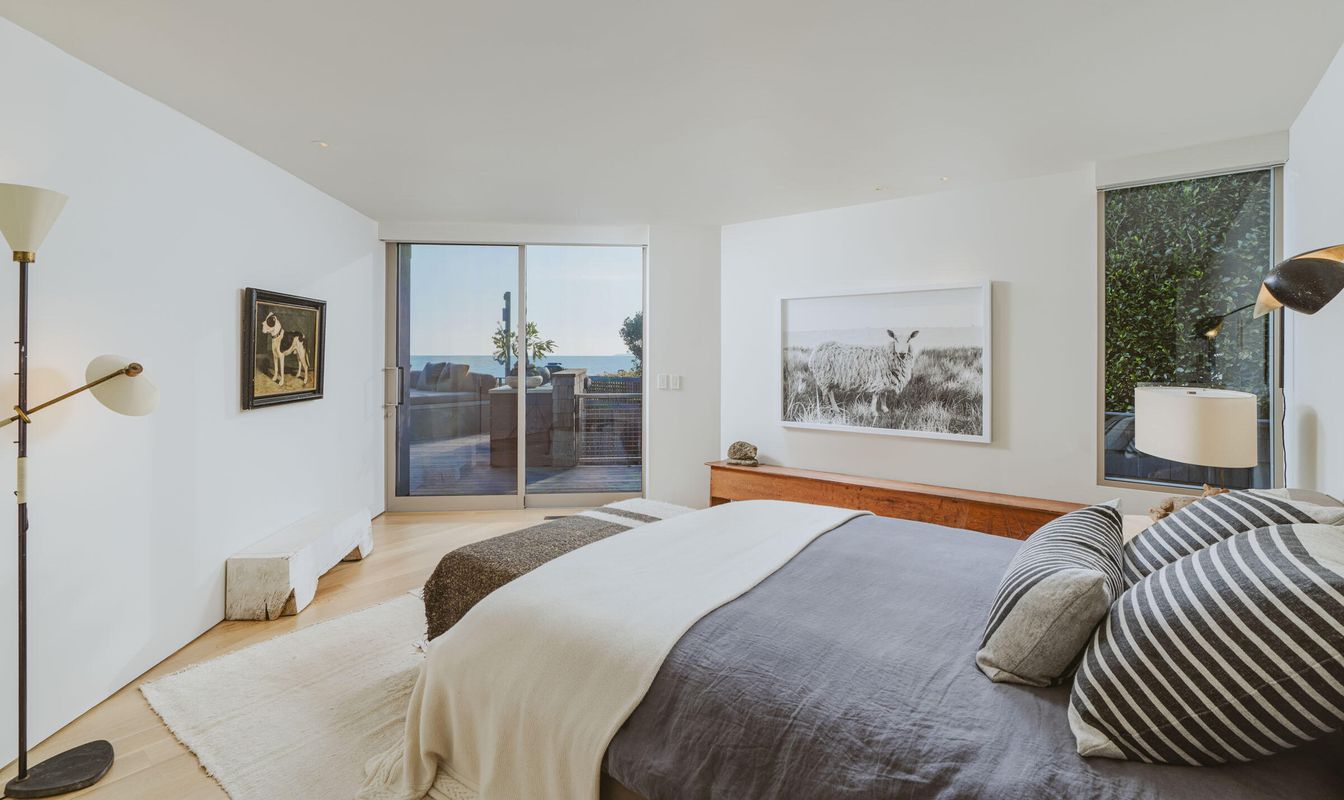 Bedroom, Interior, Water, Wood Texture Flooring