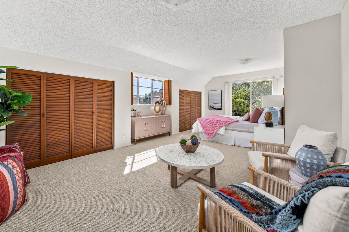 Bedroom, Interior, Living room