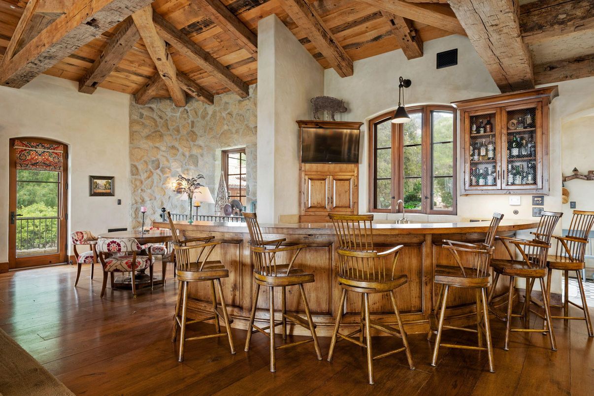 Dining room, Interior, Pendant Lights, Stone Walls, Wooden Beams, Wooden Ceilings, Wood Texture Flooring