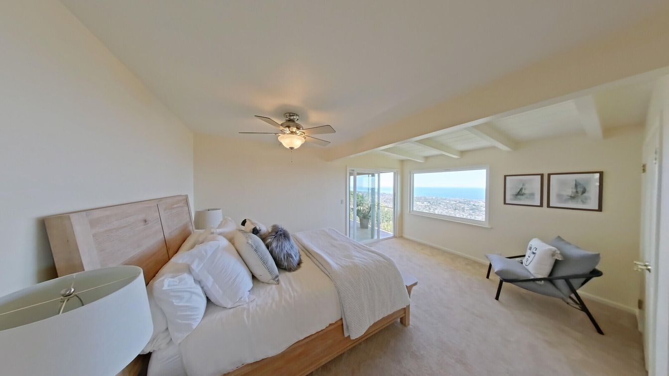 Bedroom, Interior, Water