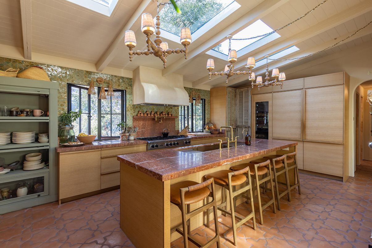 Chandelier, Interior, Kitchen