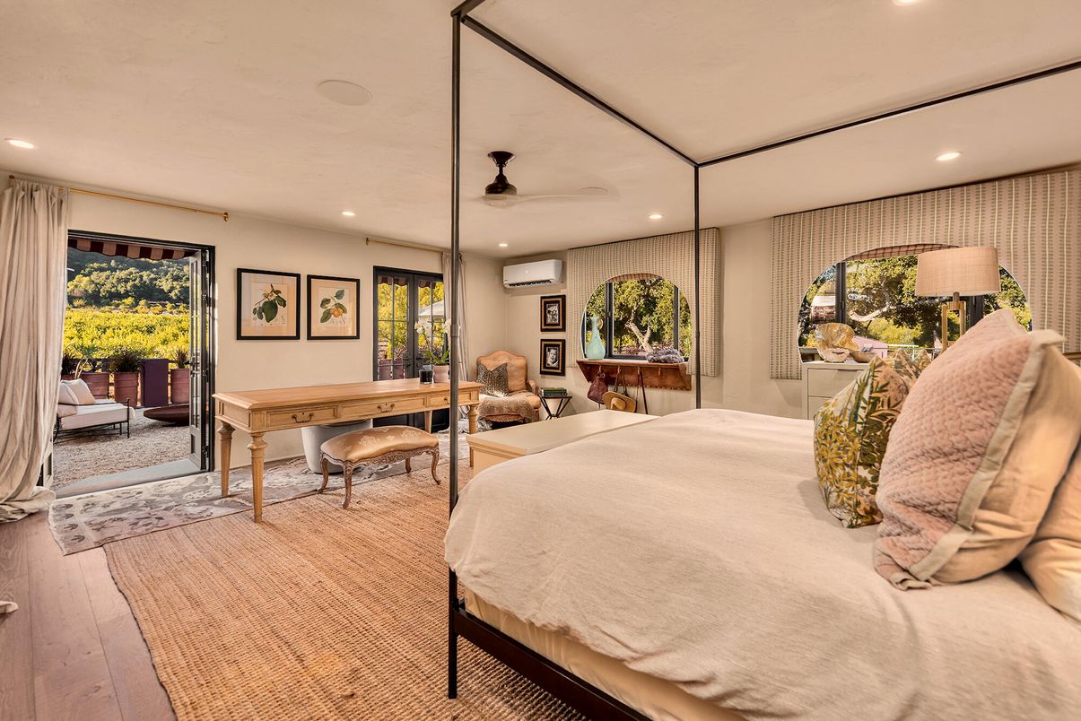 Bedroom, Home Office, Interior, Recessed Lighting, Wood Texture Flooring